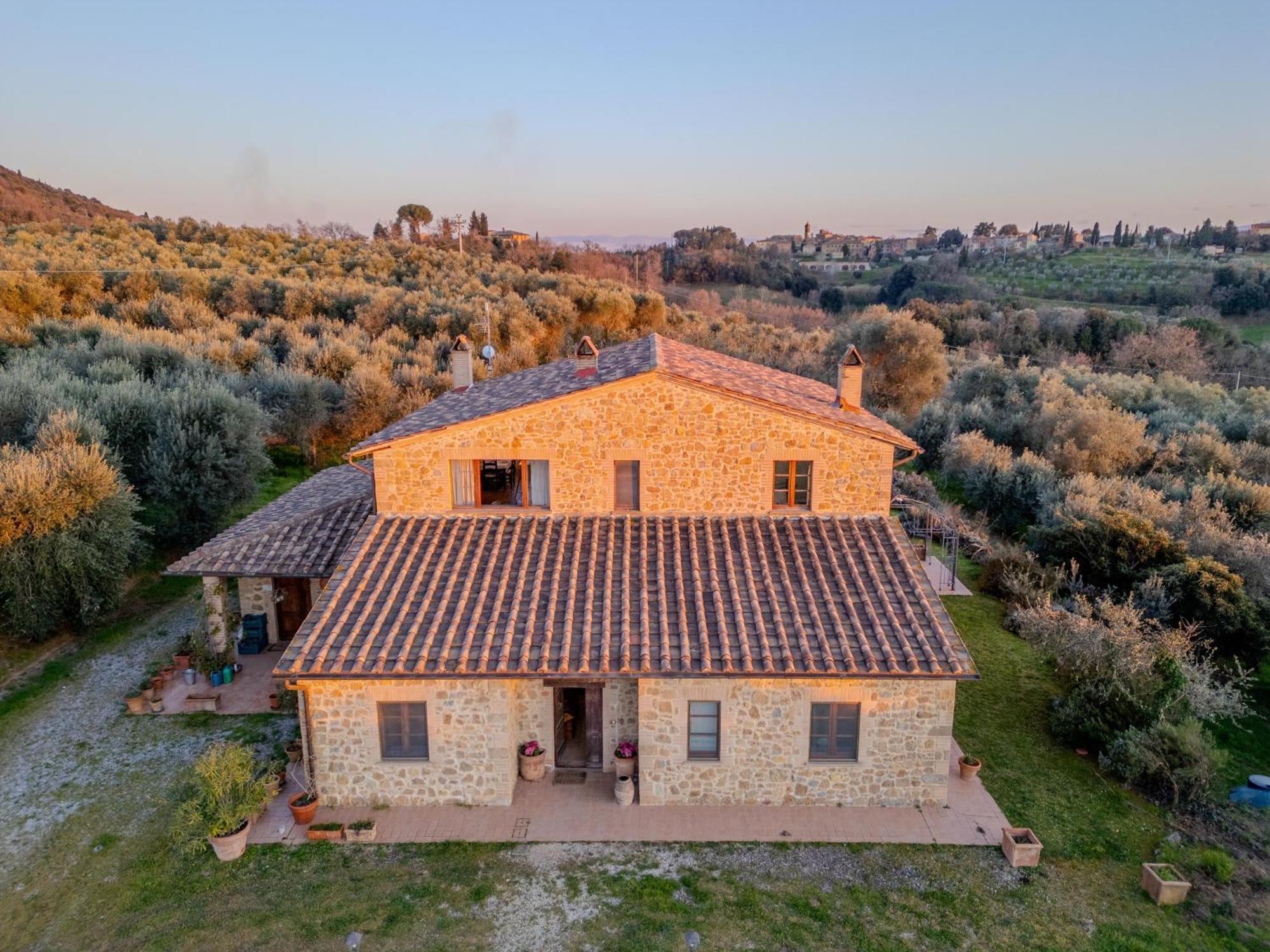 Agriturismo Pascianella Appartamento Bel Tramonto Castelmuzio Ngoại thất bức ảnh