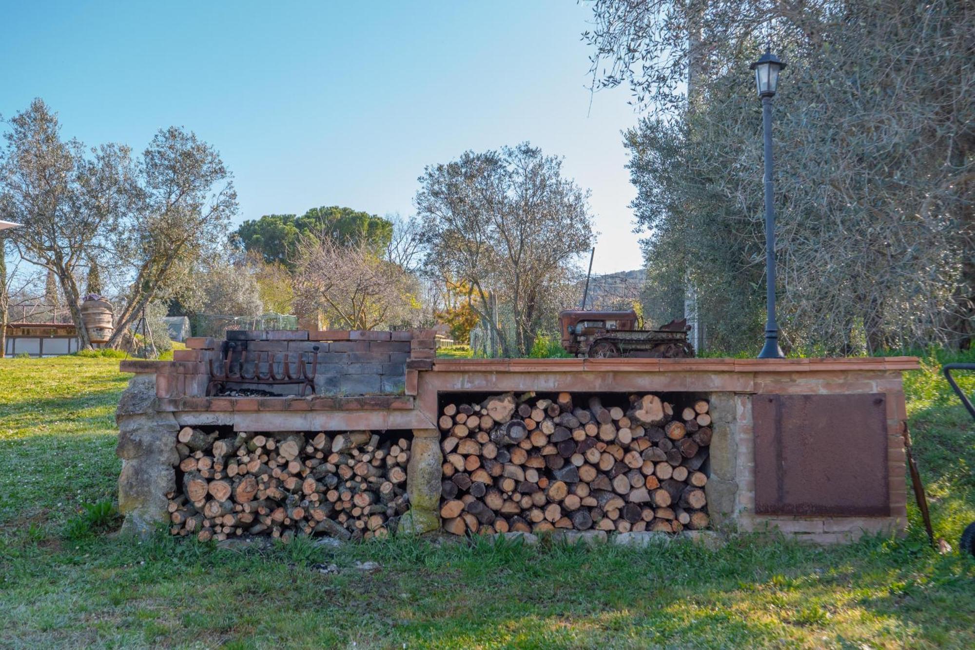 Agriturismo Pascianella Appartamento Bel Tramonto Castelmuzio Ngoại thất bức ảnh